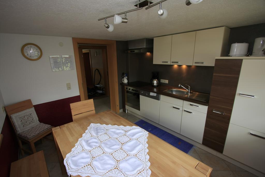 Ferienhaus Hoellwarth Stumm Ruang foto